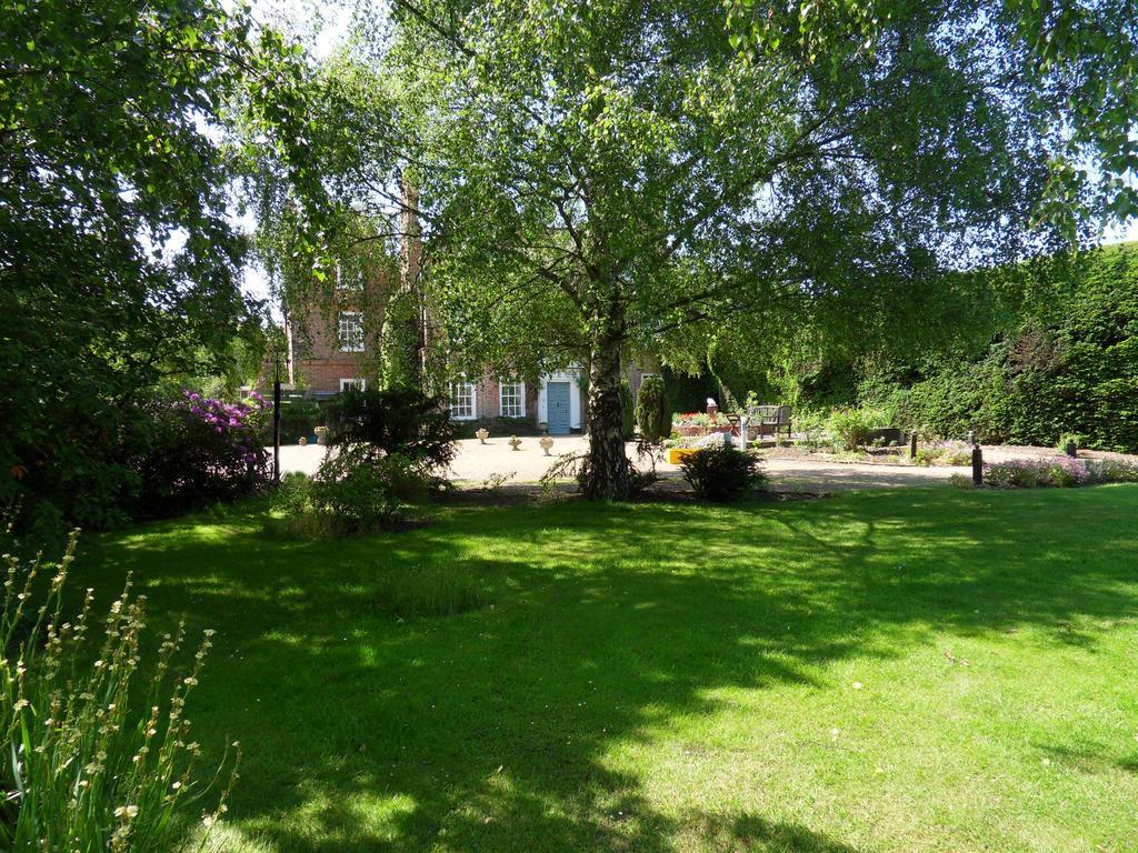Mangreen Country House Swardeston Exterior photo
